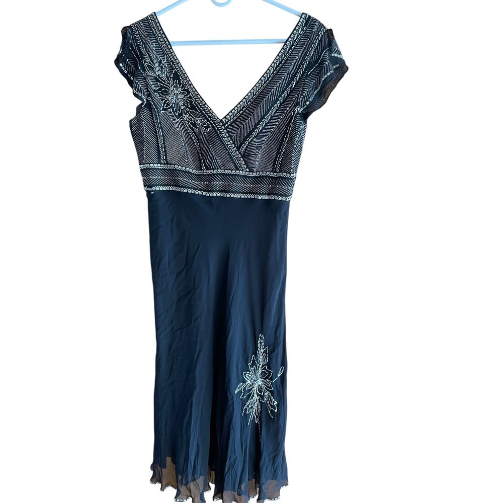 Pearce Fionda Silver Beaded Dress